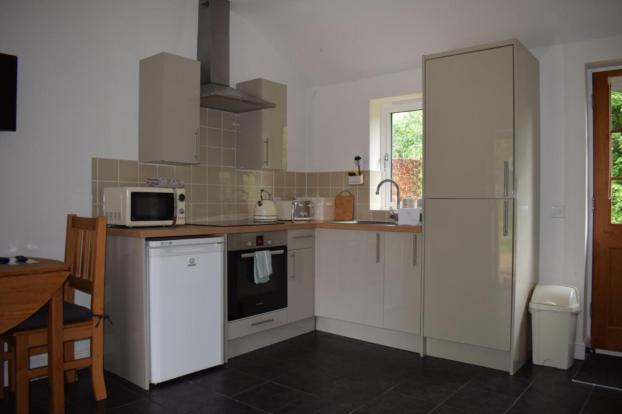 Upper Wood End Farm Holiday Cottages Marston Moreteyne Экстерьер фото